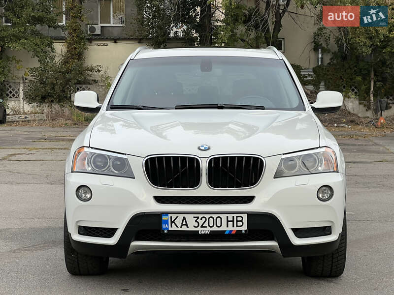 BMW X3 2011