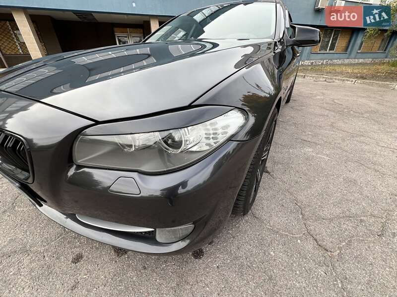 BMW 5 Series 2012