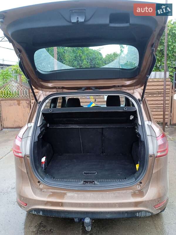 Ford B-Max 2013