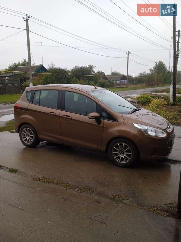 Ford B-Max 2013