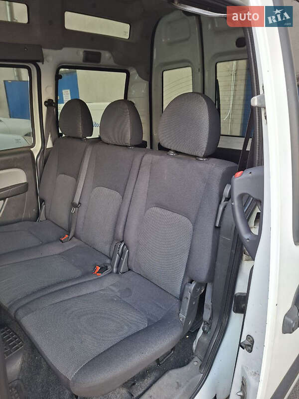 Fiat Doblo 2009