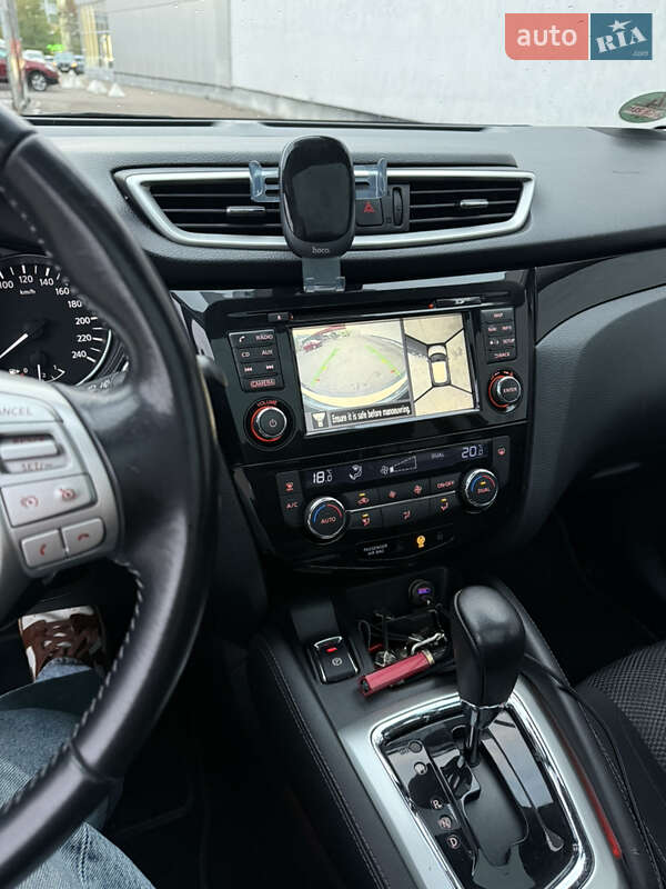 Nissan Qashqai 2015
