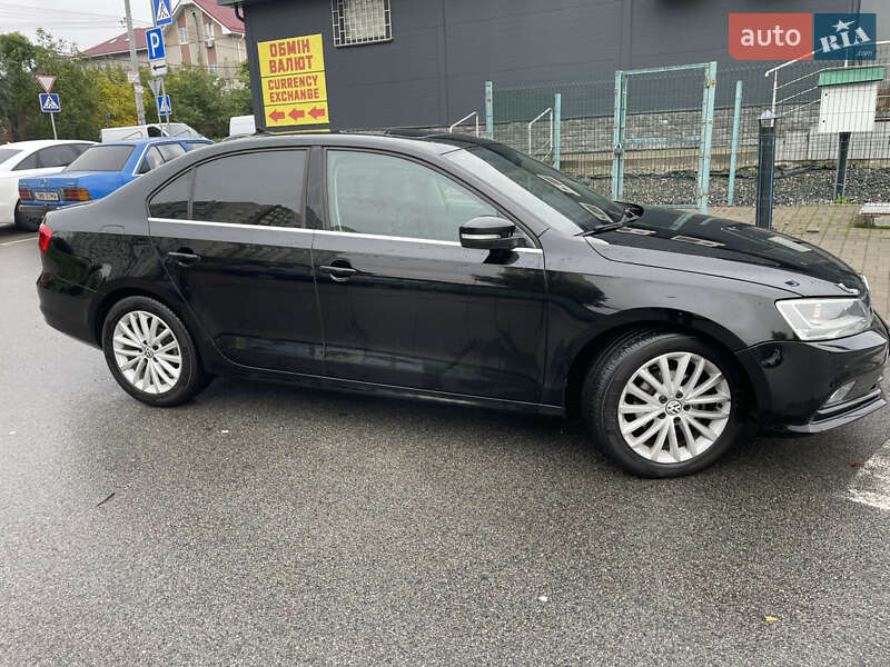 Volkswagen Jetta 2014