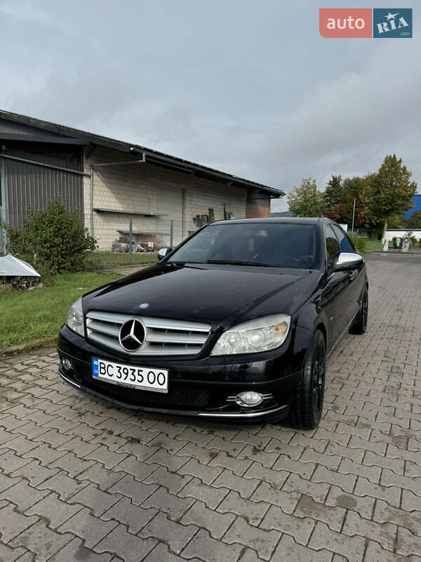 Mercedes-Benz C-Class 2008