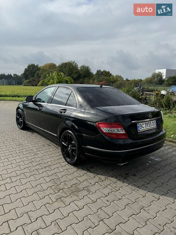 Mercedes-Benz C-Class 2008