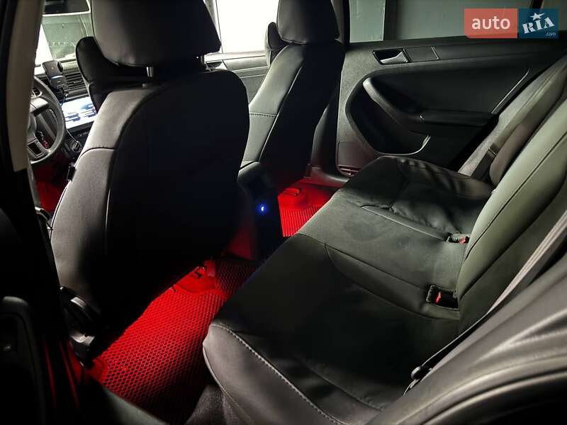 Volkswagen Jetta 2013