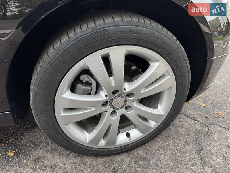 Mercedes-Benz C-Class 2009