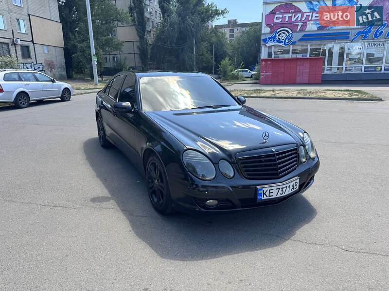 Mercedes-Benz E-Class 2008