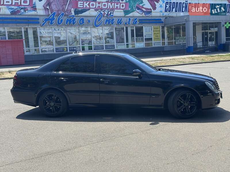 Mercedes-Benz E-Class 2008