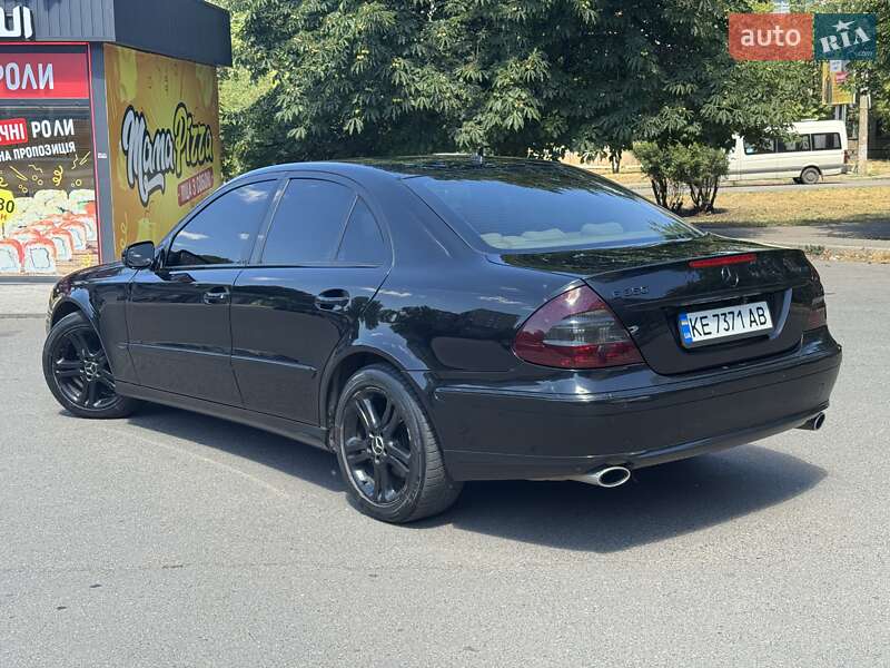Mercedes-Benz E-Class 2008