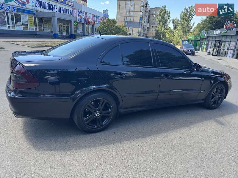 Mercedes-Benz E-Class 2008