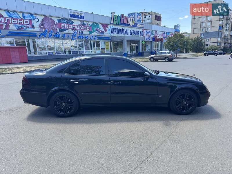 Mercedes-Benz E-Class 2008