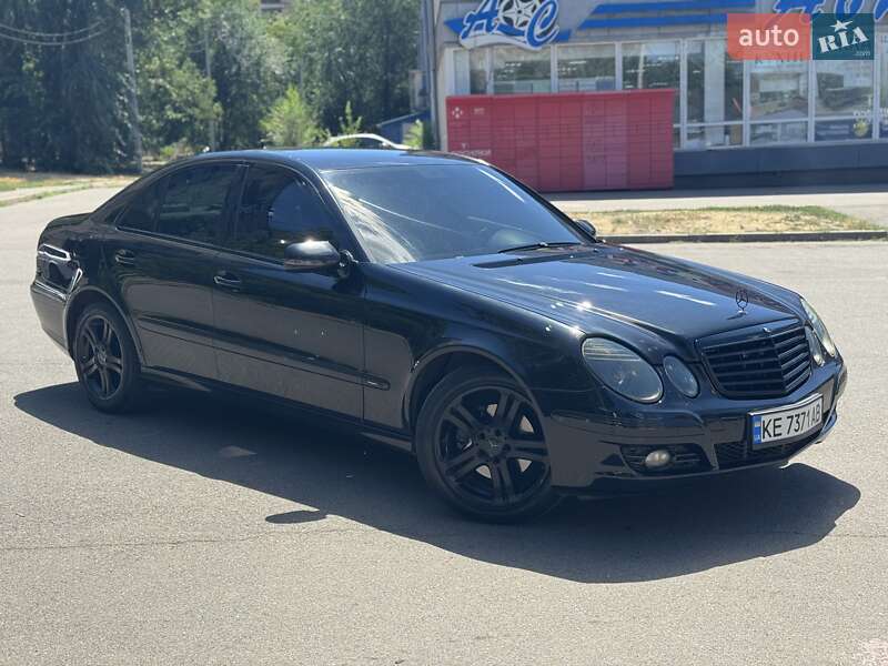 Mercedes-Benz E-Class 2008