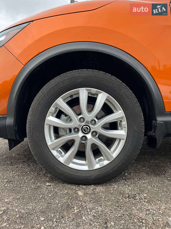 Nissan Rogue Sport 2021