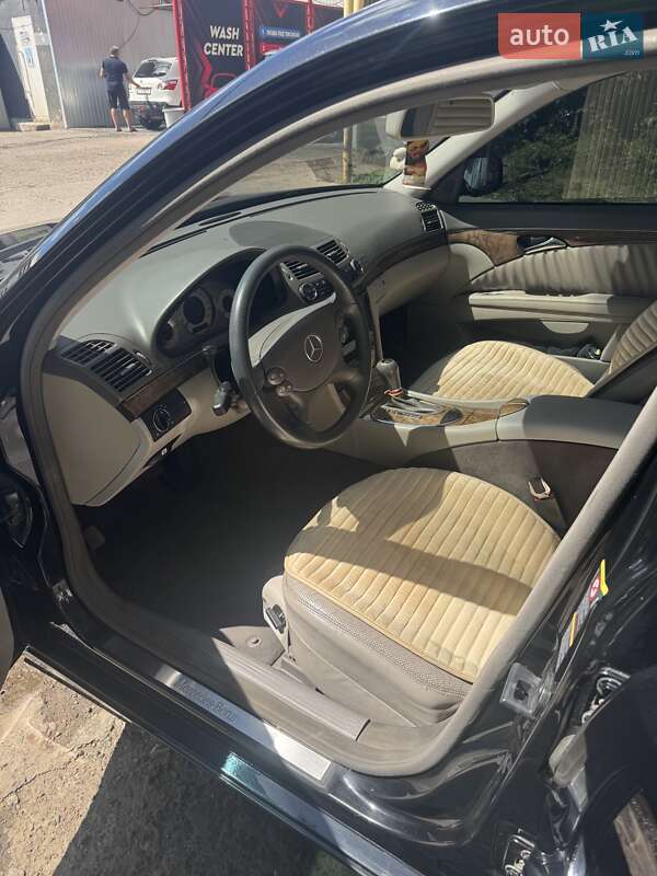 Mercedes-Benz E-Class 2008