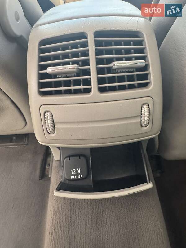 Mercedes-Benz E-Class 2008