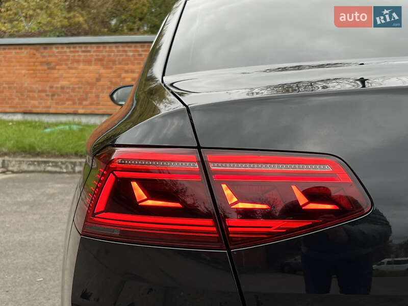 Volkswagen Passat 2021