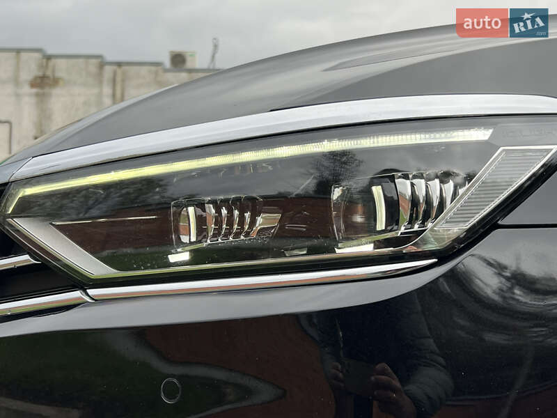 Volkswagen Passat 2021