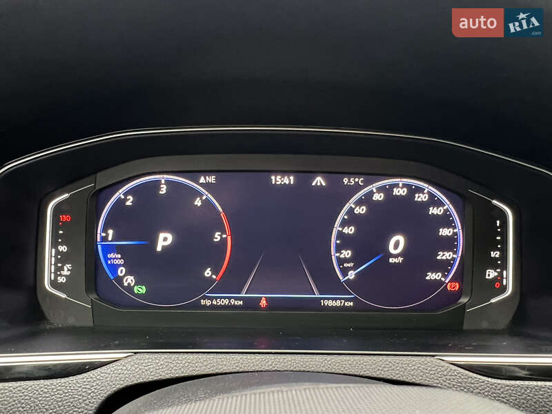 Volkswagen Passat 2021