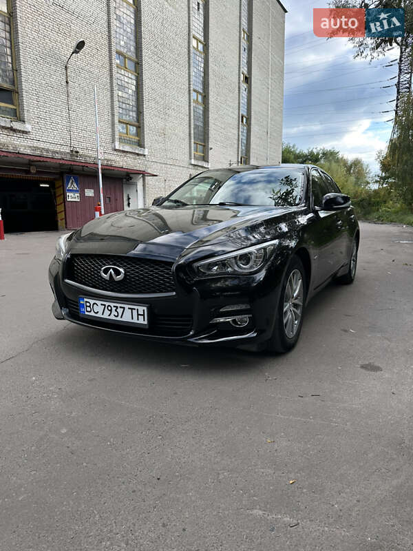 Infiniti-2