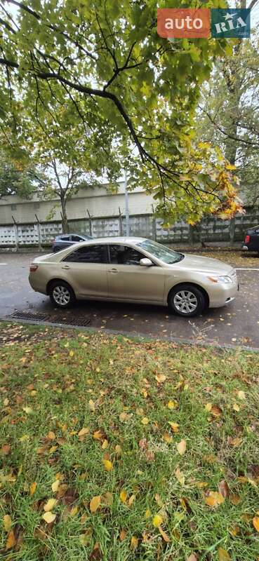 Toyota Camry 2008