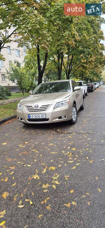 Toyota Camry 2008