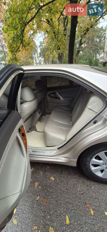 Toyota Camry 2008