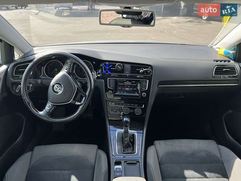Volkswagen Golf 2013