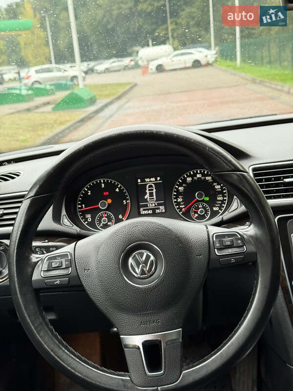 Volkswagen Passat 2014