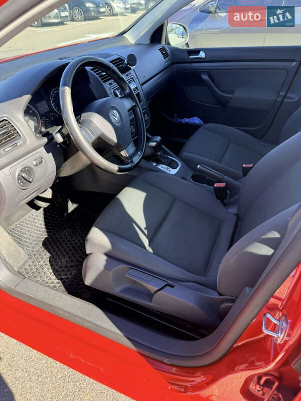 Volkswagen Golf 2008