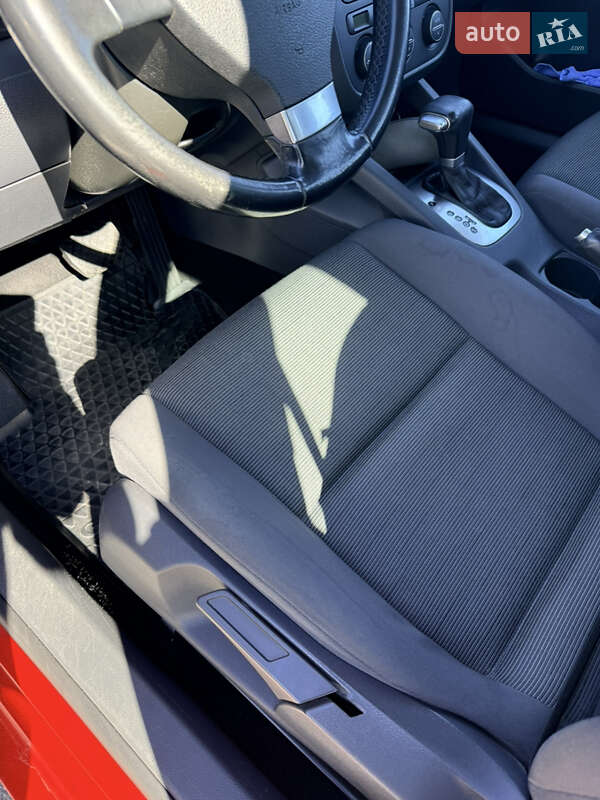 Volkswagen Golf 2008