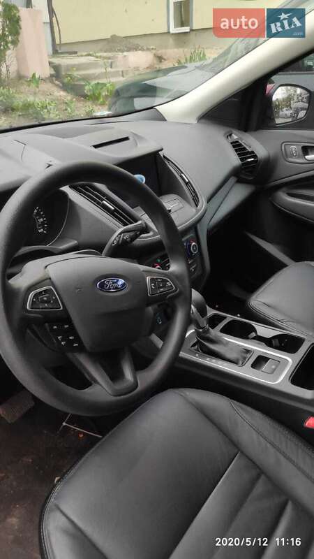 Ford Escape 2018