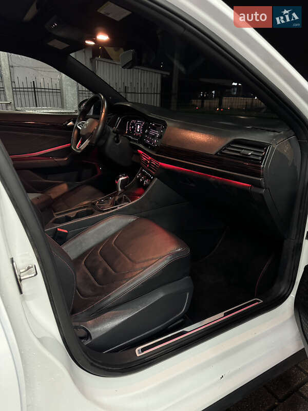 Volkswagen Jetta 2022