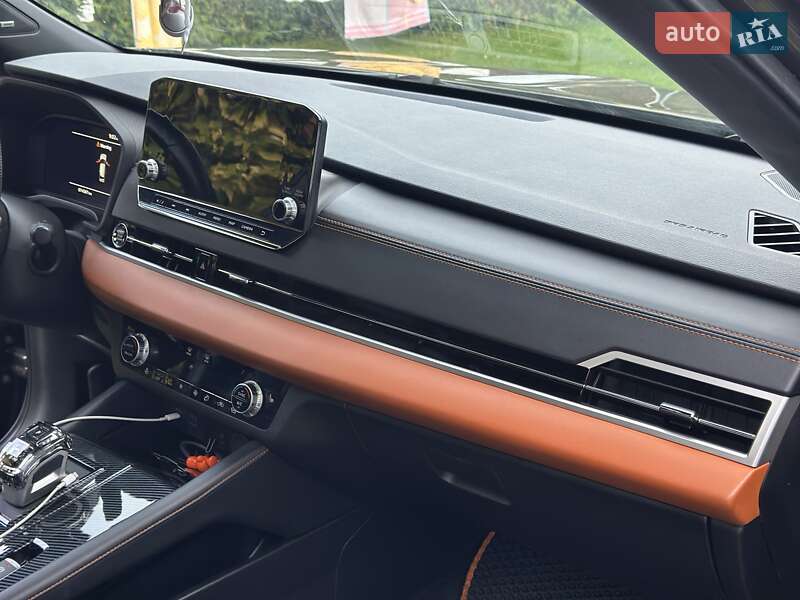 Mitsubishi Outlander 2021