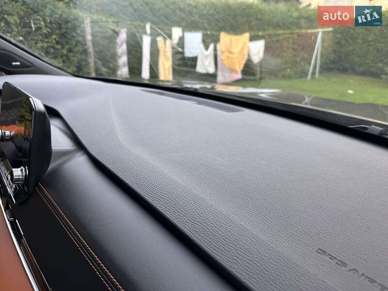 Mitsubishi Outlander 2021