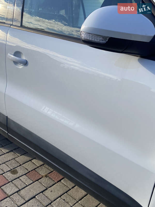 Volkswagen Tiguan 2016