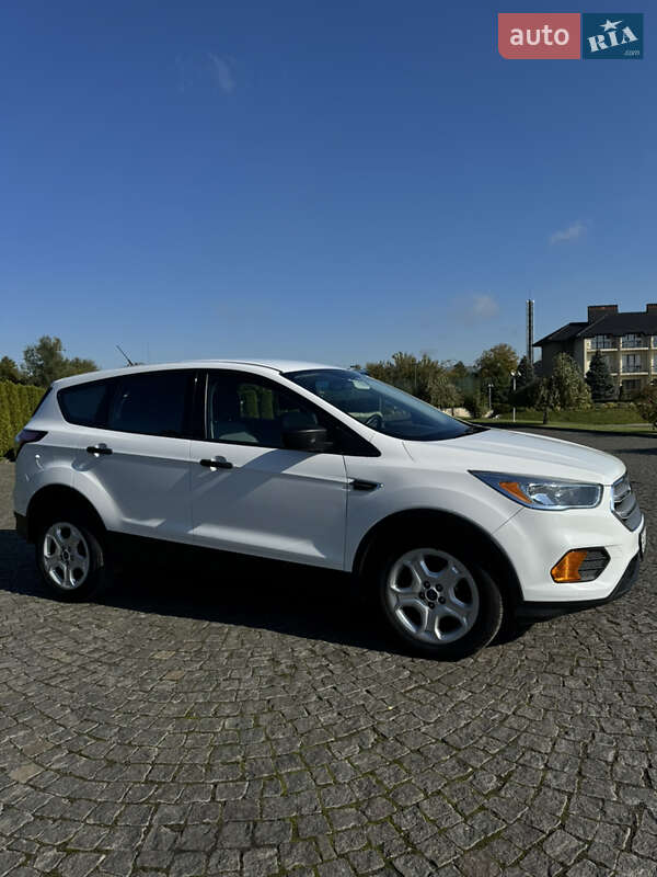 Ford Escape 2017