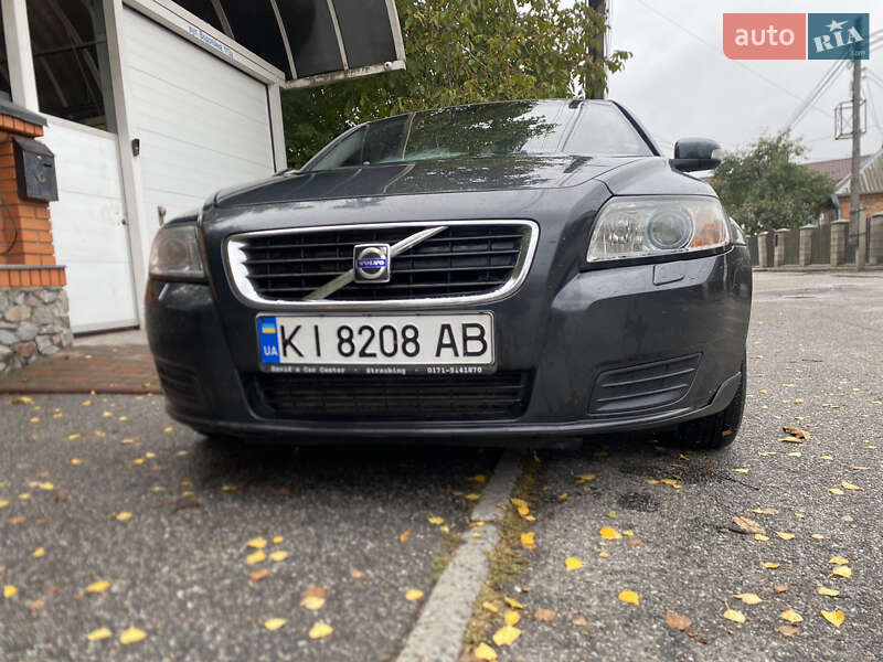 Volvo V50 2009
