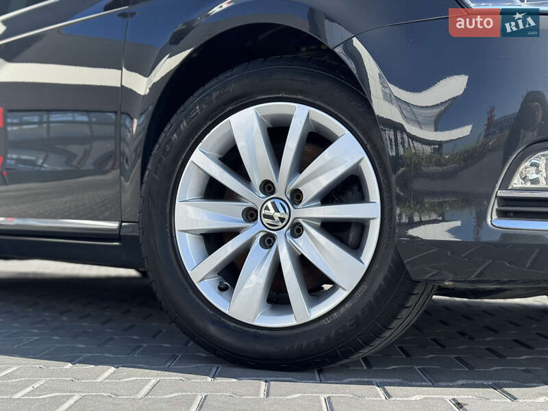 Volkswagen Passat 2012