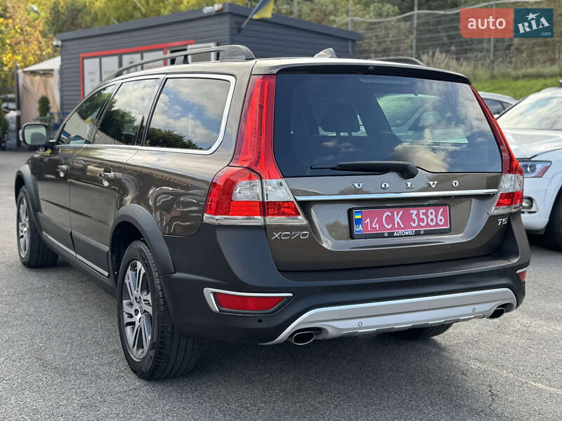 Volvo XC70 2014