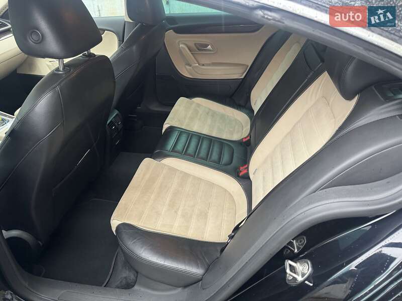 Volkswagen CC / Passat CC 2011