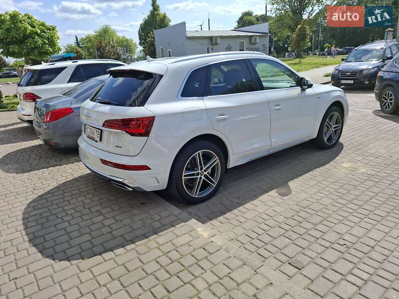 Audi Q5 2021