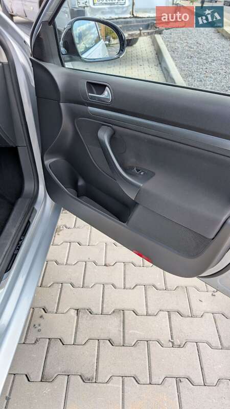 Volkswagen Golf 2012