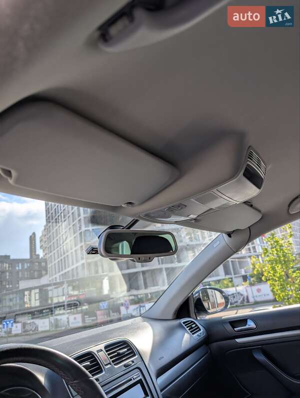 Volkswagen Golf 2012