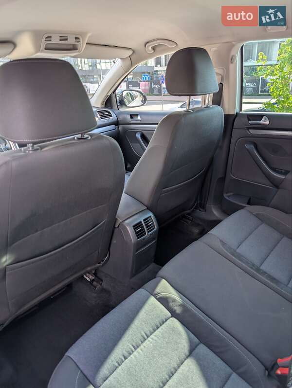 Volkswagen Golf 2012