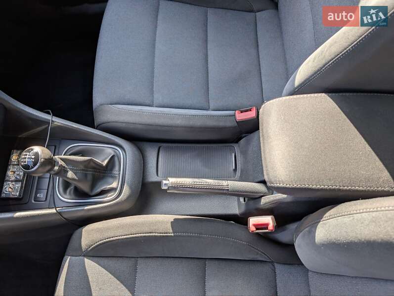 Volkswagen Golf 2012