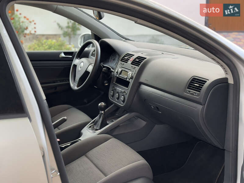 Volkswagen Golf 2009