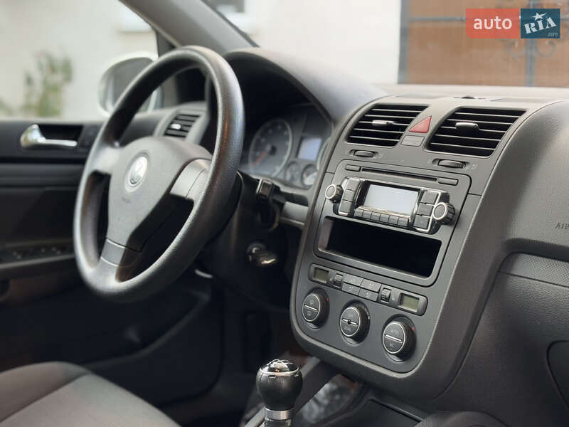 Volkswagen Golf 2009