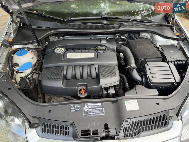 Volkswagen Golf 2009