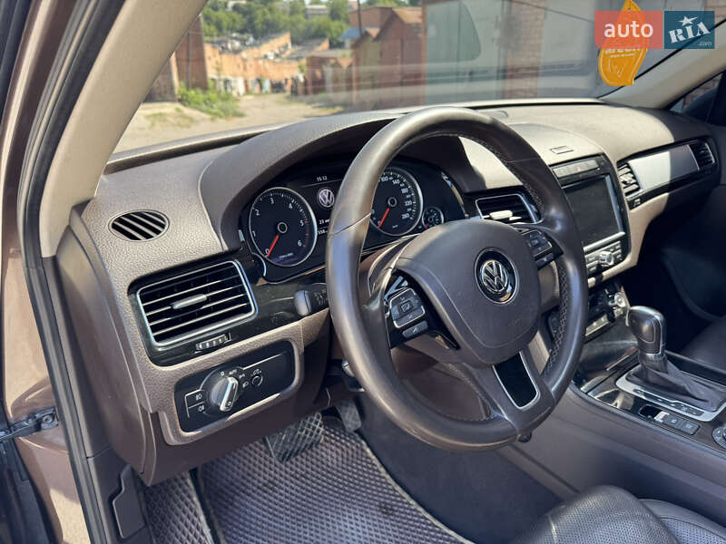 Volkswagen Touareg 2013